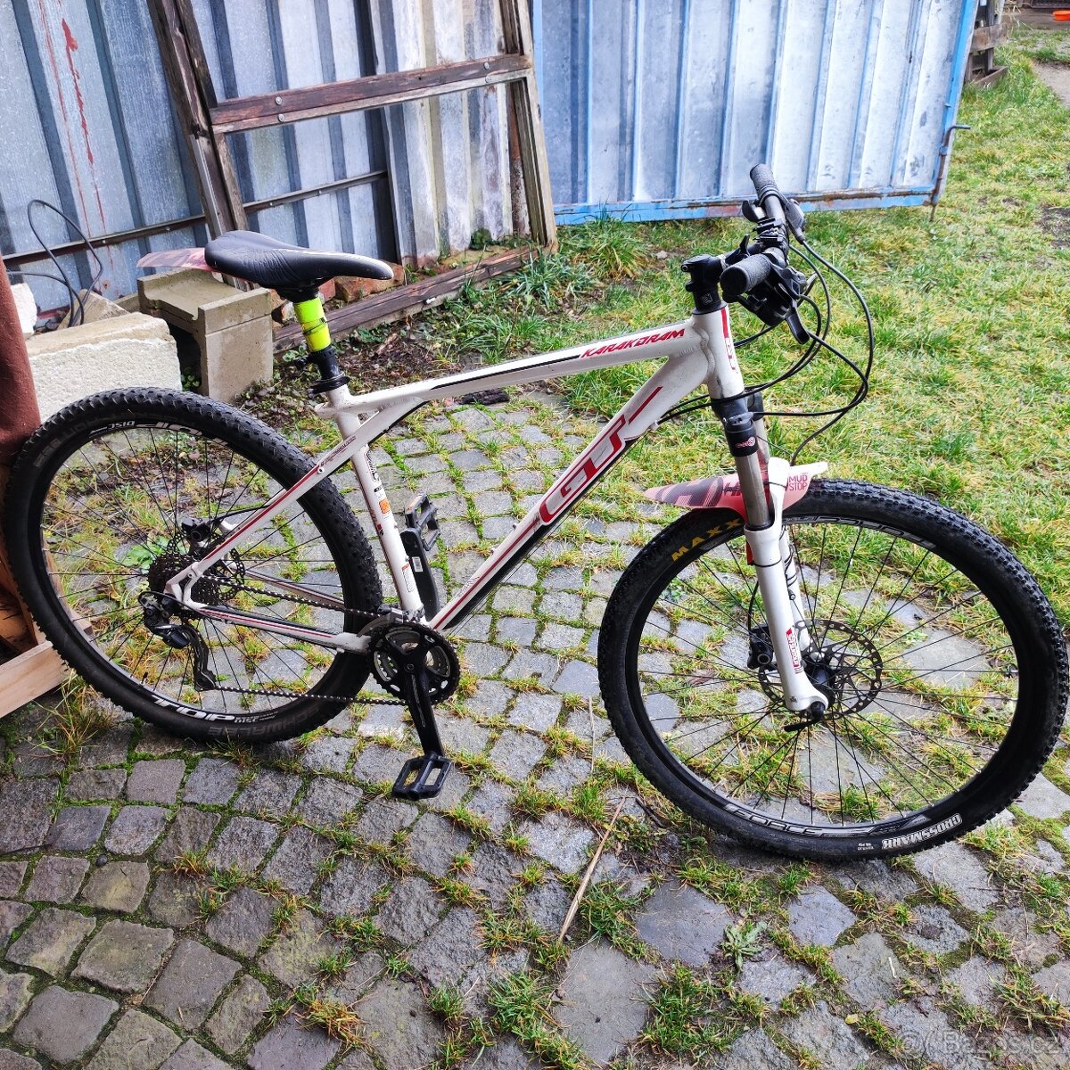 Prodám kolo GT Karakoram 29" trail a xc i do města - 11
