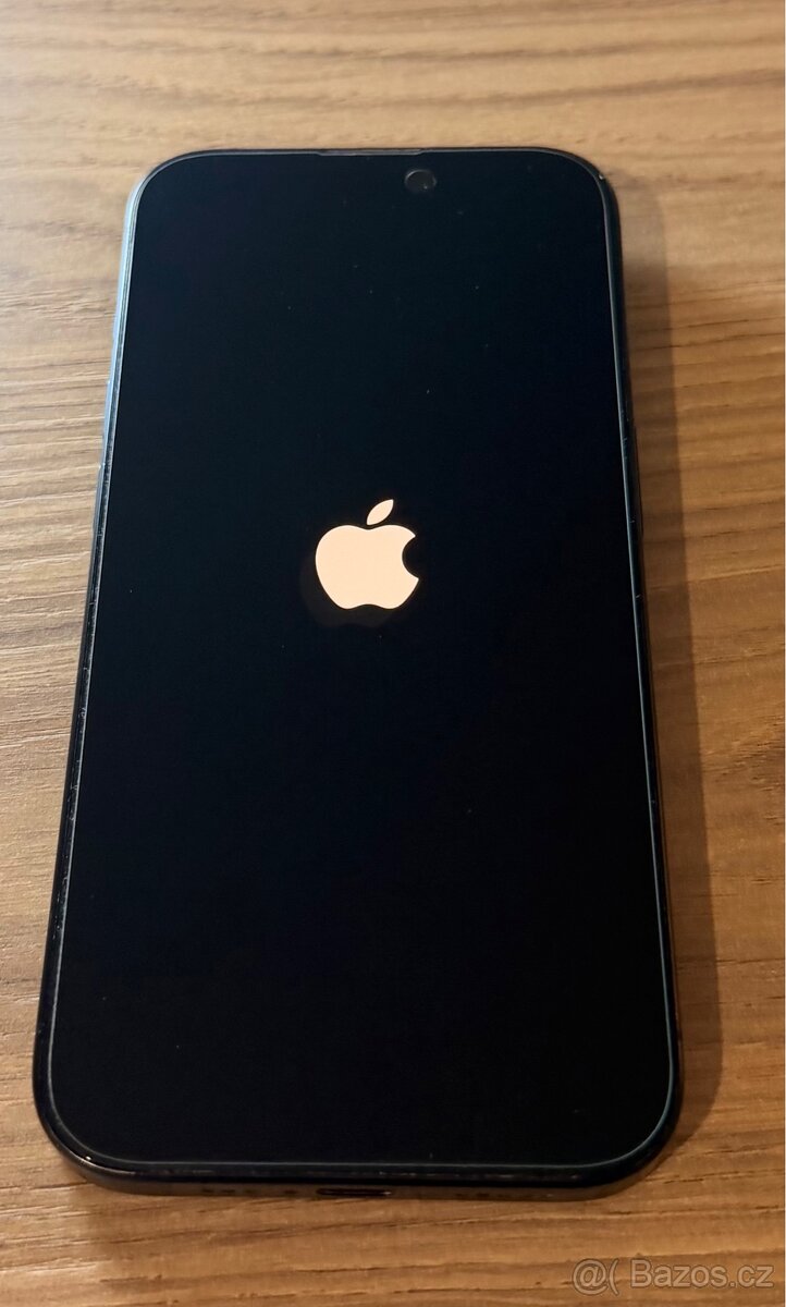 iPhone 15 Pro 256 GB modrý - 11