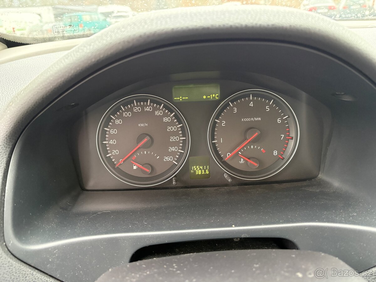 Prodám Volvo C70 cabrio 2.4i V5 103kw - 11