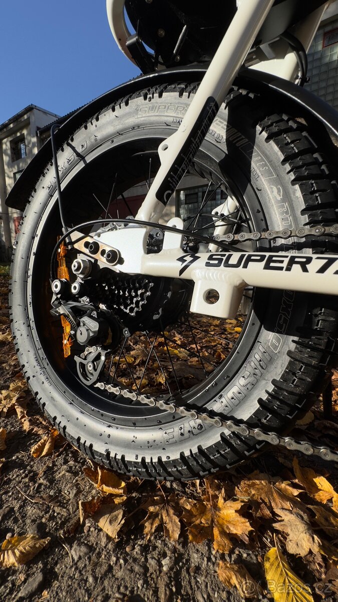 Super 73 S2 Apollo White - 11