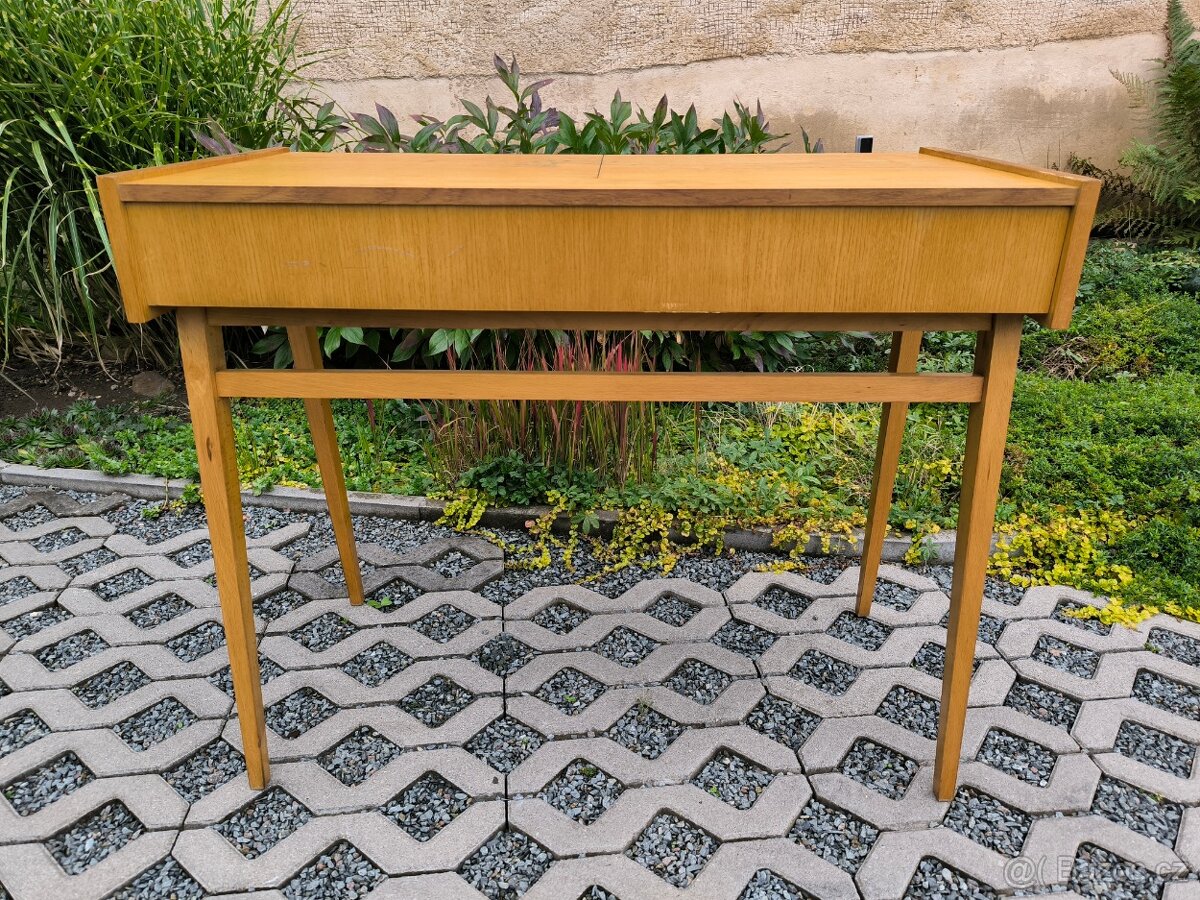 Retro toaletní stolek František Jirák - 60. léta - 11