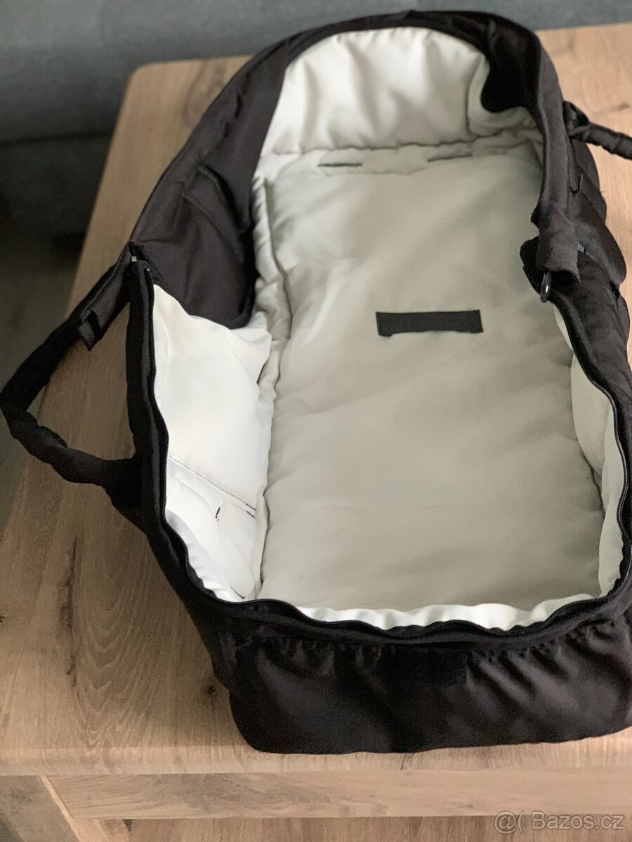 Kočárek Quadro na terasu nebo balkon - 11