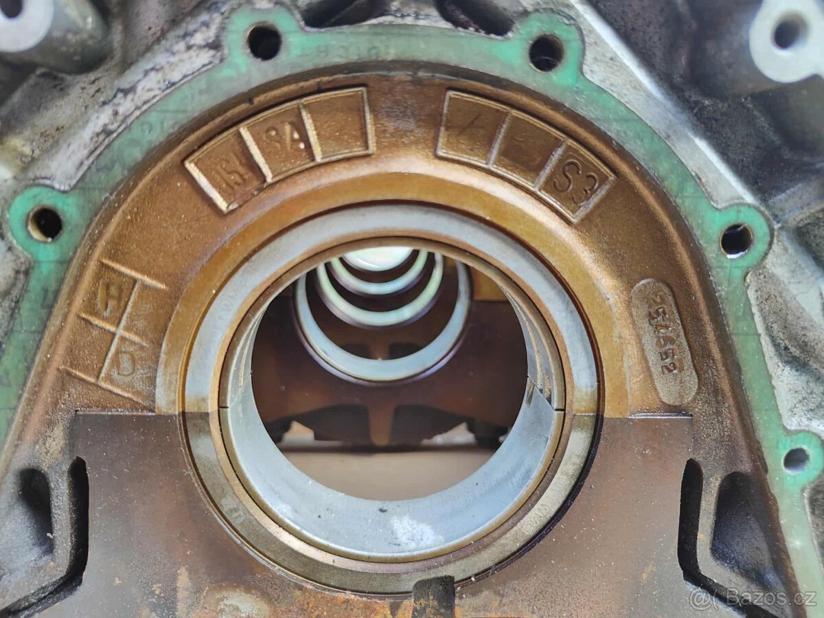 Motor BMW – V8 4.0 l - 11