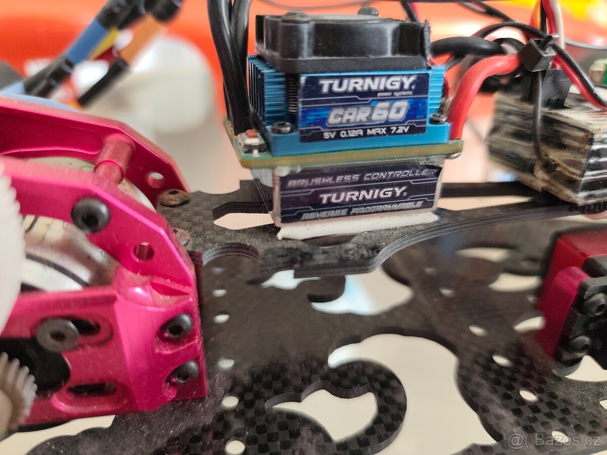 Prodám RC drift sakura 1:10 - 11