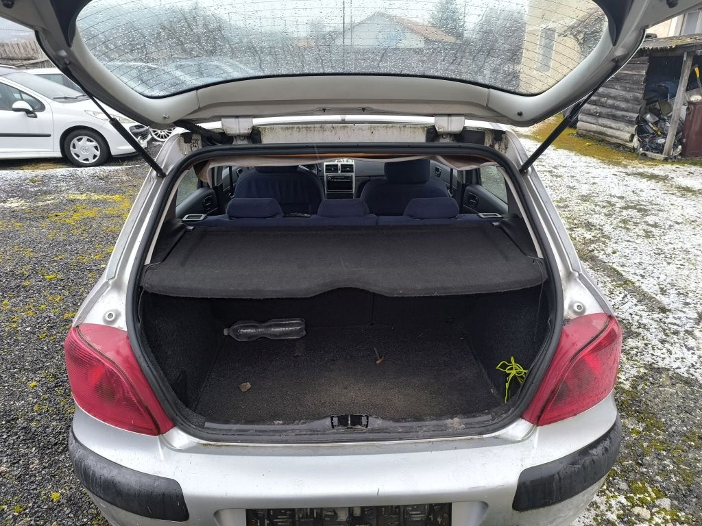 PEUGEOT 307 1,4i - 11