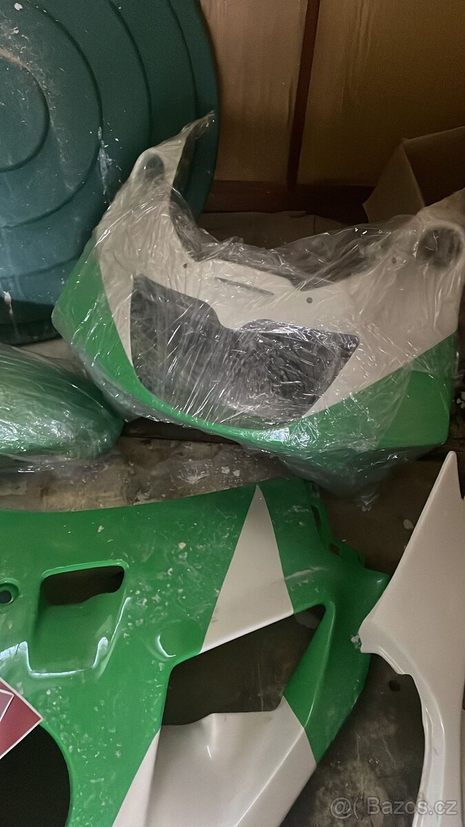 Kawasaki ZXR 400 1999 - 11