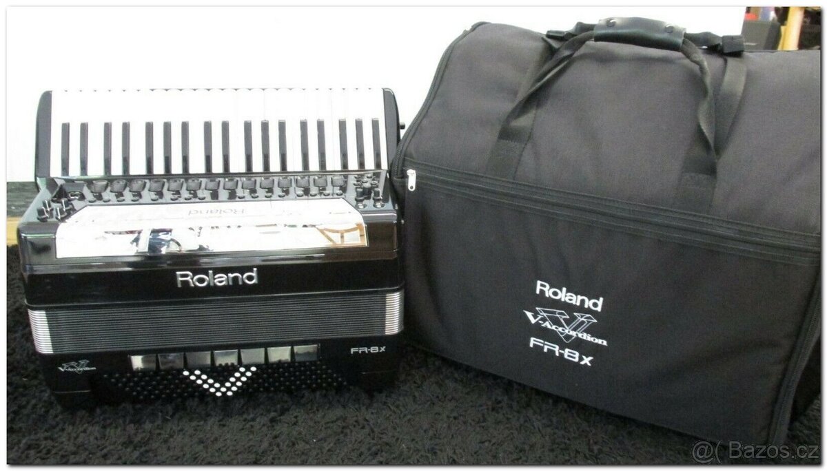 ROLAND Akordeon V-Accordion Mod. FR-8X BK s brašnou - 11