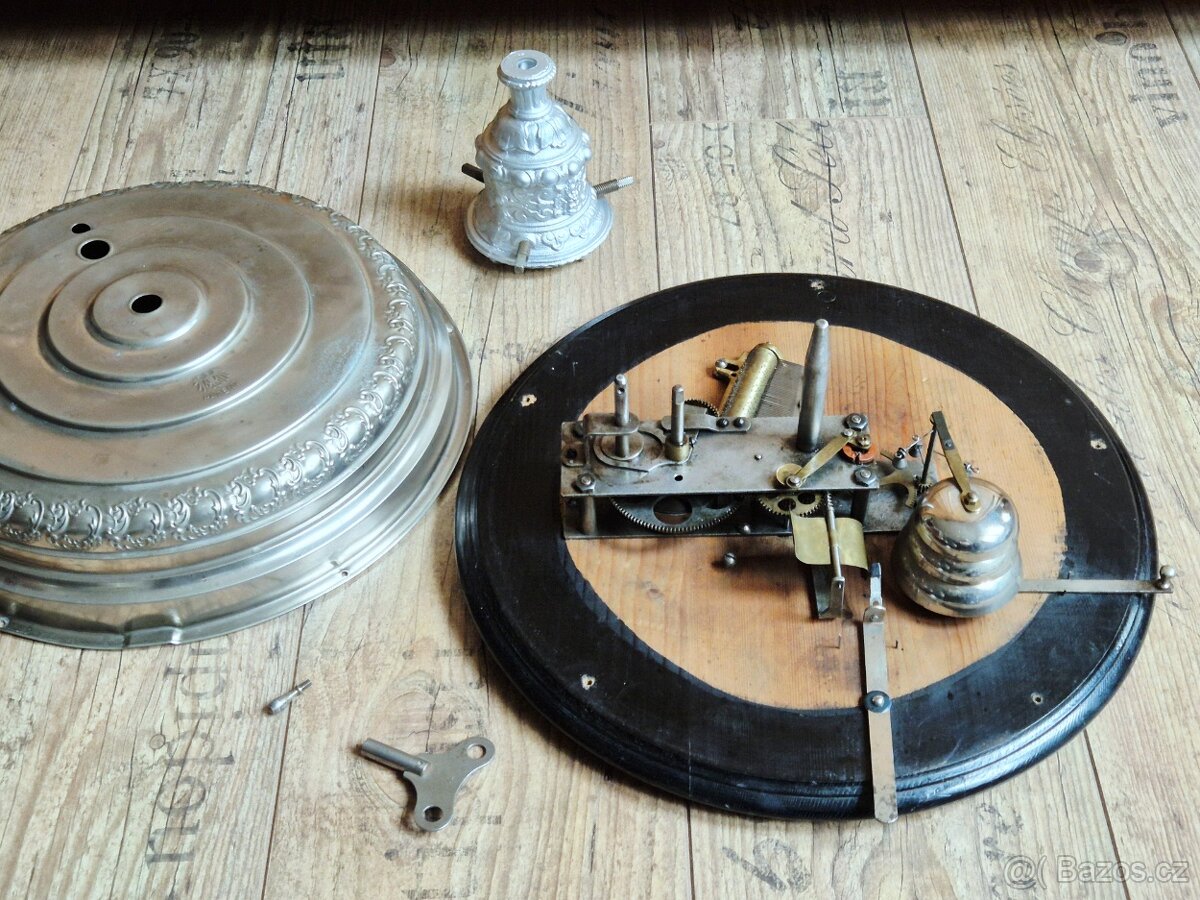 Starožitný hudební automat se zvonky, stojan, 1890 - 11