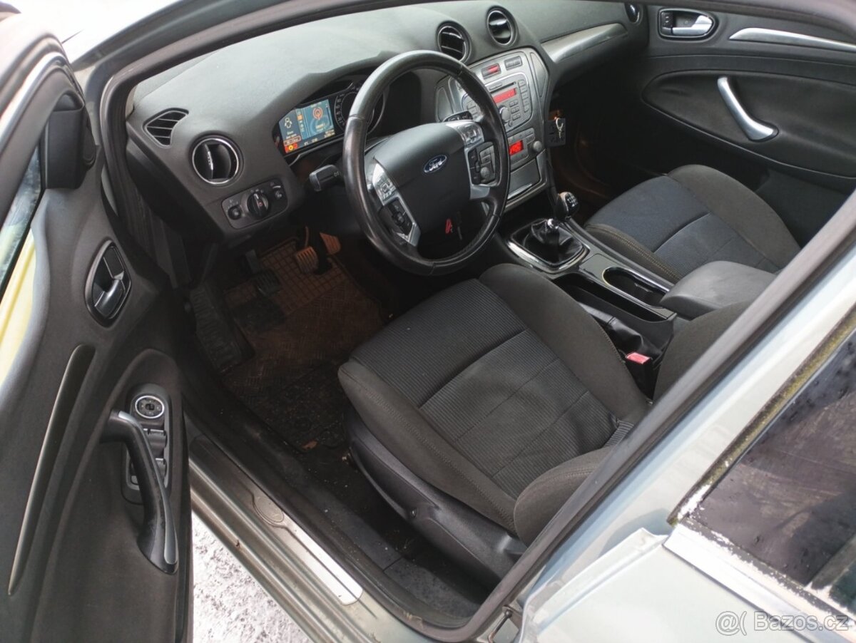 Ford Mondeo QXBA1G - 11