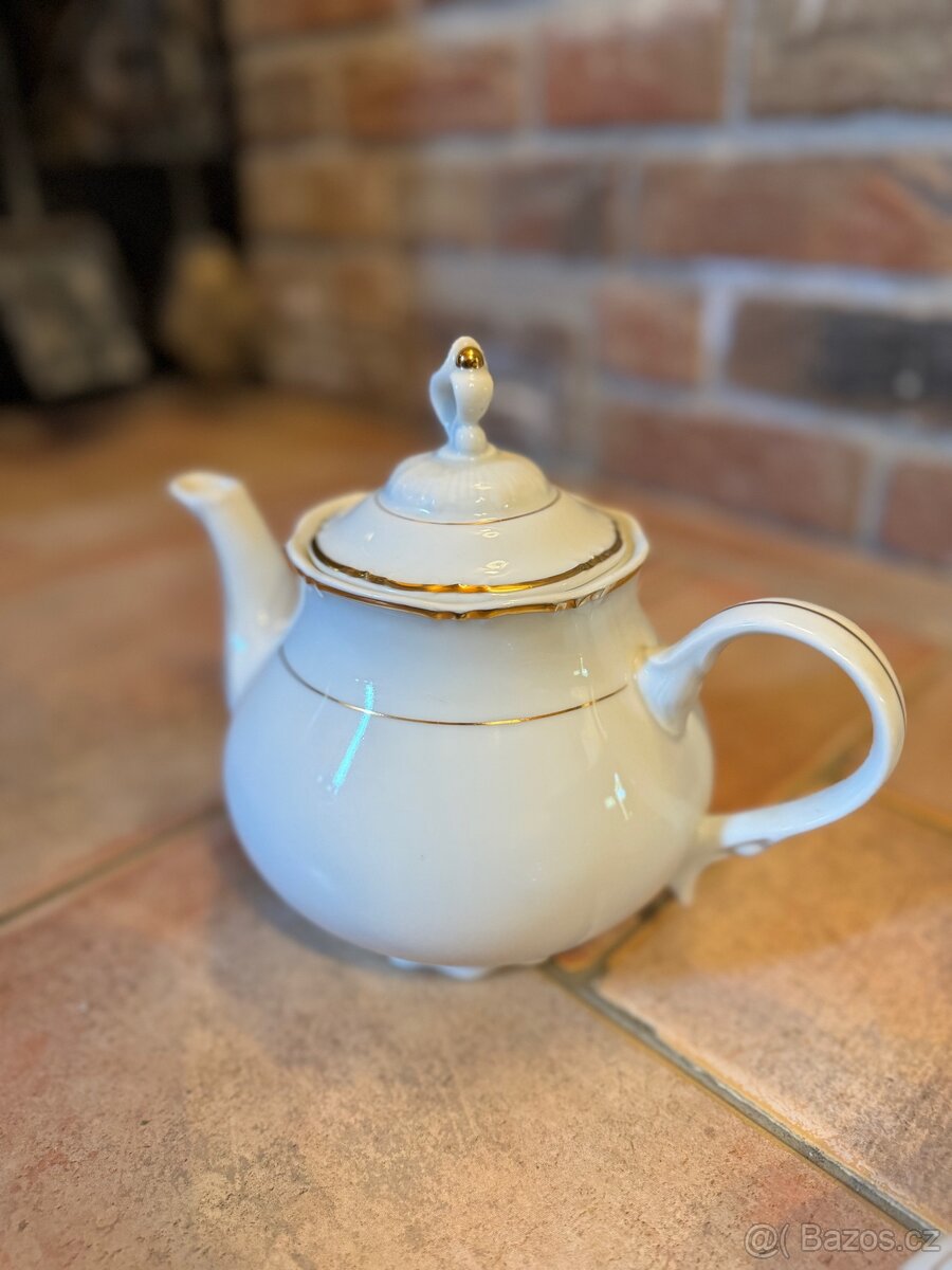 Porcelánový čajový/ kávový set bílý se zlatým zdobením Thun - 11