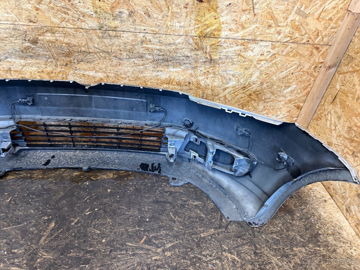 PŘEDNÍ NÁRAZNÍK VW TOURAN 1T3 LR7L - 11