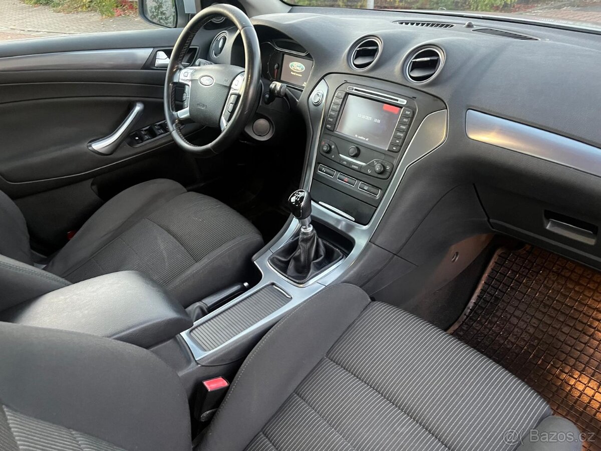 Prodám Ford Mondeo Titanium 2.0 tdci 103 kw 2012 - 11
