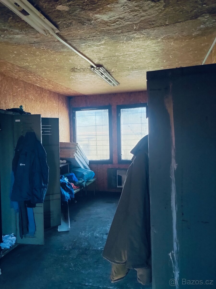 4 ks stavebních buňek - 11