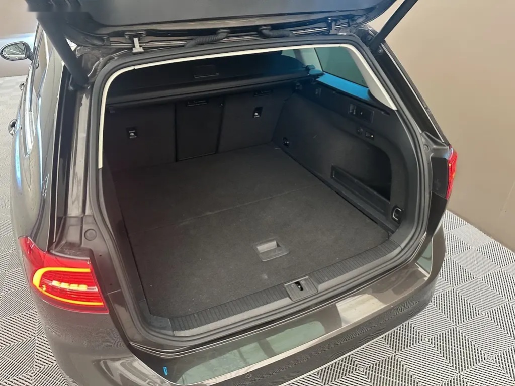 Volkswagen Passat, 2.0 TDI Business - 11