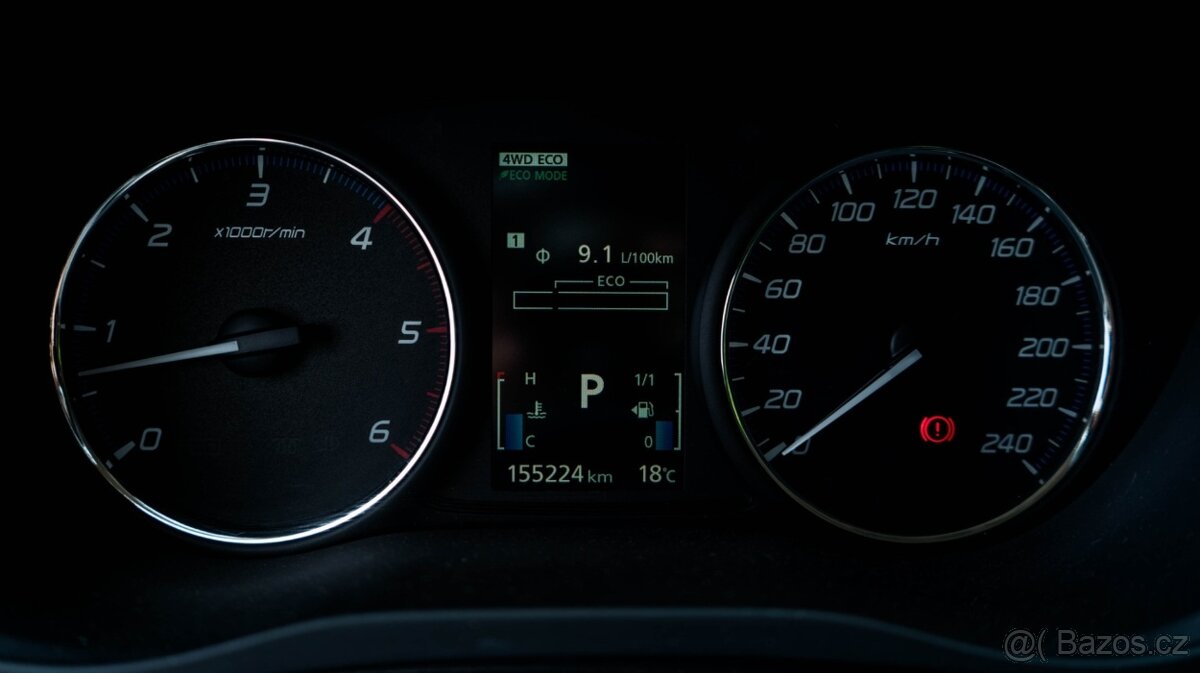 Mitsubishi Outlander 2.2 DI-D Instyle A/T - 11