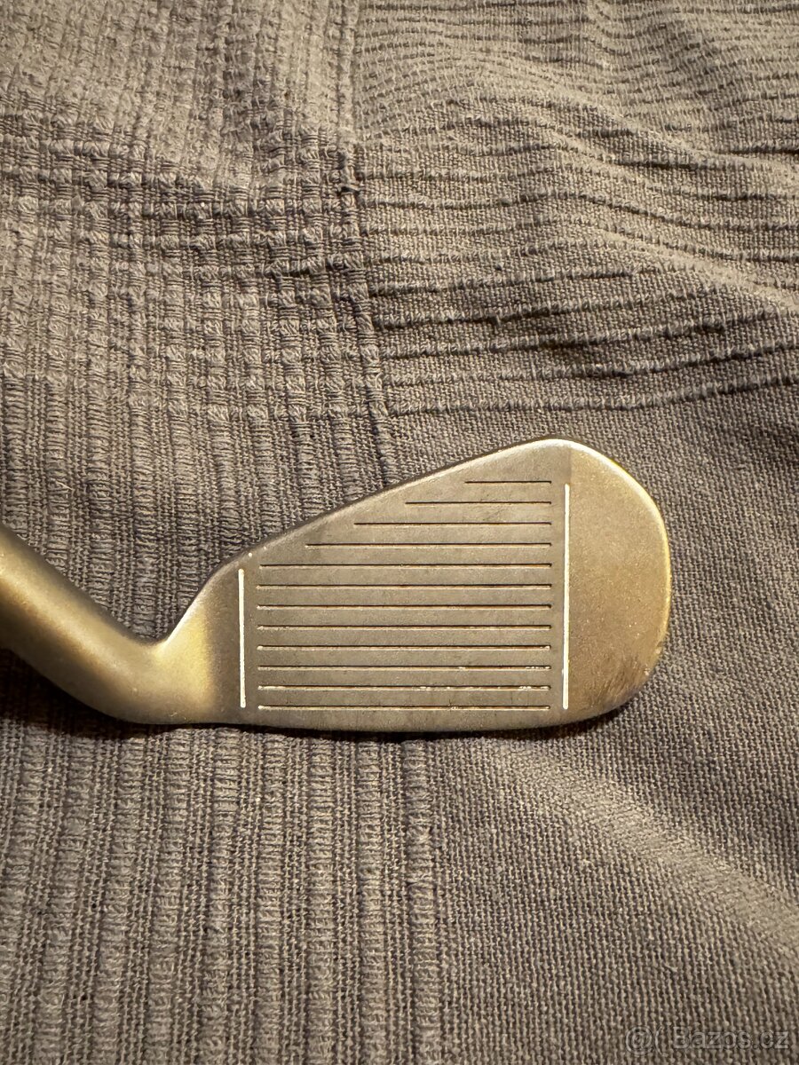 Dětský golfový set INESIS (11–13 let) – 5 HOLÍ, PRO LEVÁKY - 11