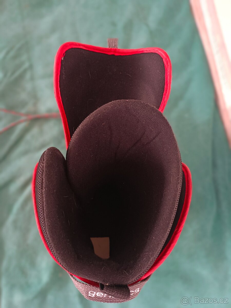 Snowboard plus boty - 11