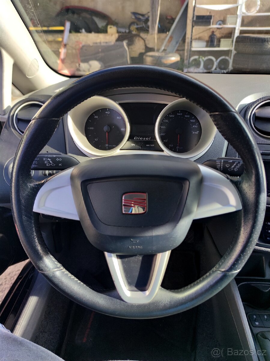 Seat Ibiza 1.6tdi - 11