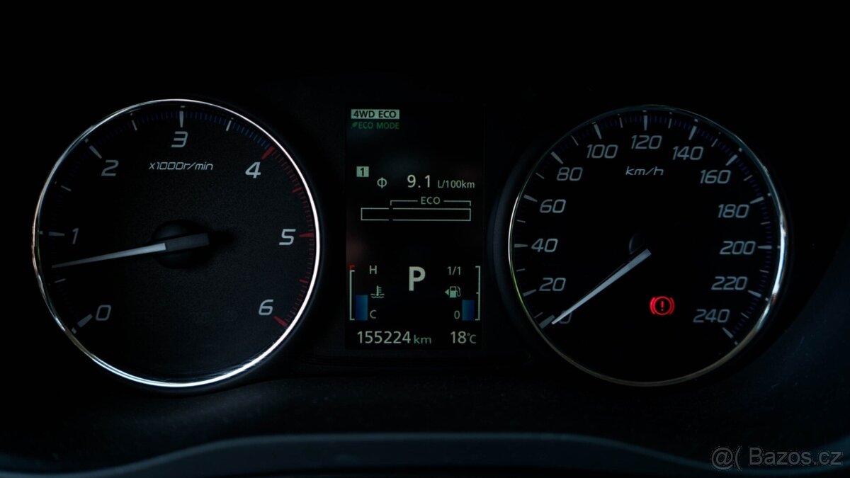 Mitsubishi Outlander 2.2 DI-D Instyle A/T - 11