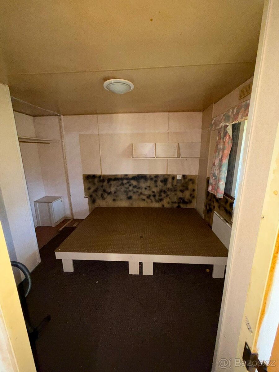 Prodám mobilheim 9x3m - 11