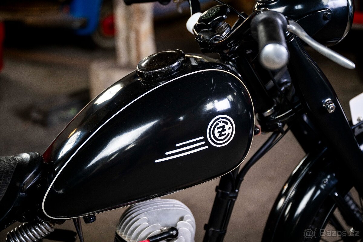 ČZ 150 C "KOMINÍČEK" - 11