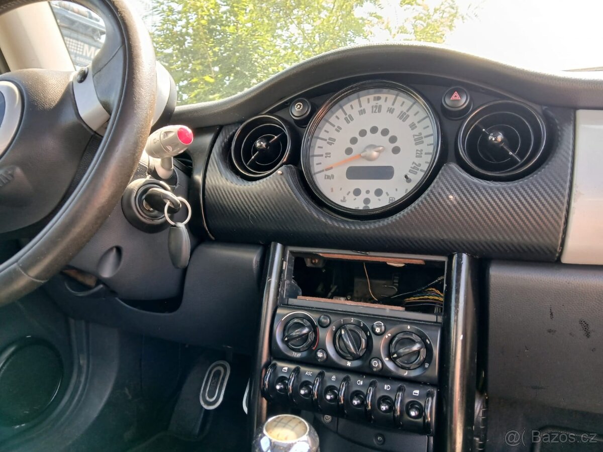 Mini Cooper 1.6 dizel - 11