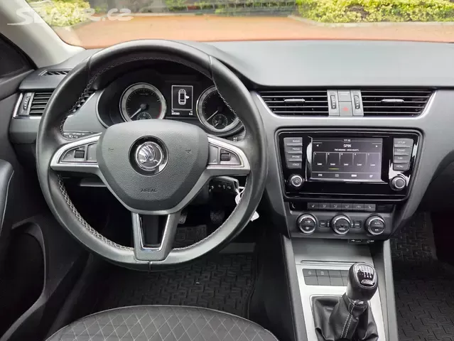 Octavia 1.4TSI 110kW,Edition,2015,xenon,serviska - 11