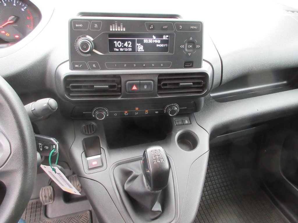 Peugeot Partner, 26 000 km - 11