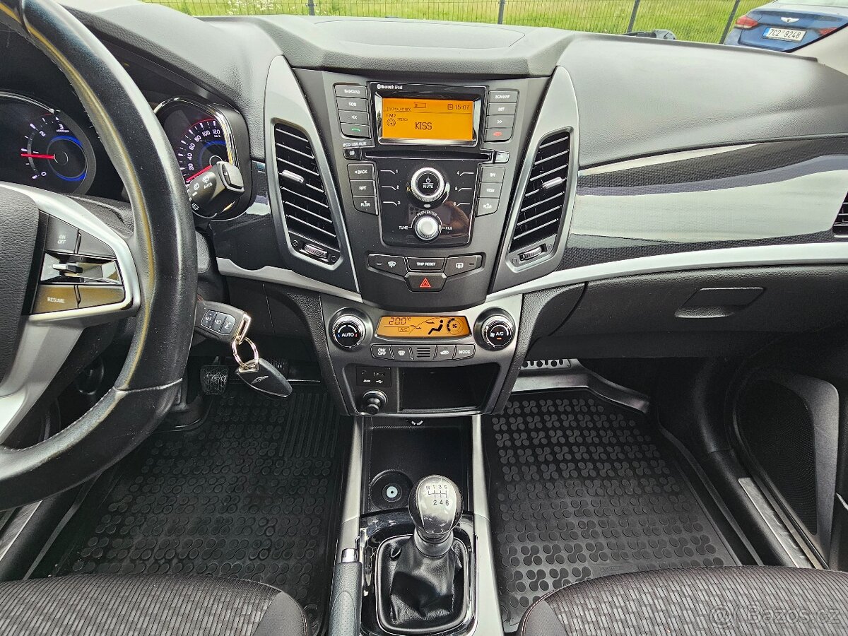 SSANG YONG KORANDO 2.2 Di 131 KW, 4x4 - 11