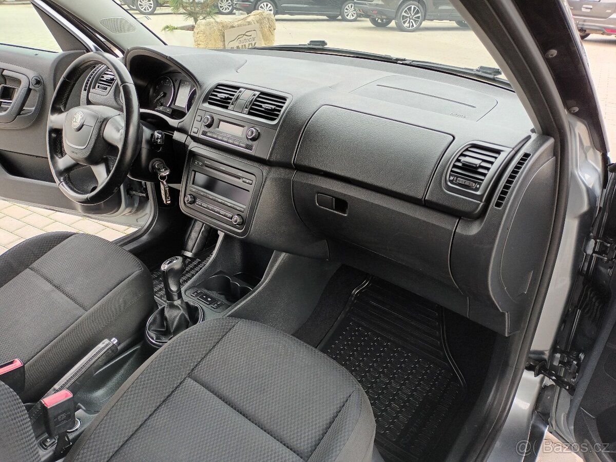 Škoda Roomster 1,2 TSI,63KW,KLIMA,VÝHŘEV - 11