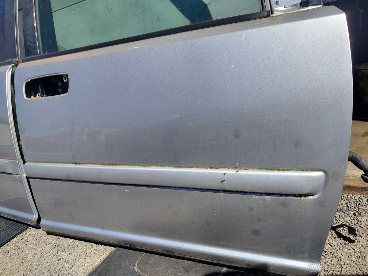 Karosářské díly X-Trail (01-07) - 11