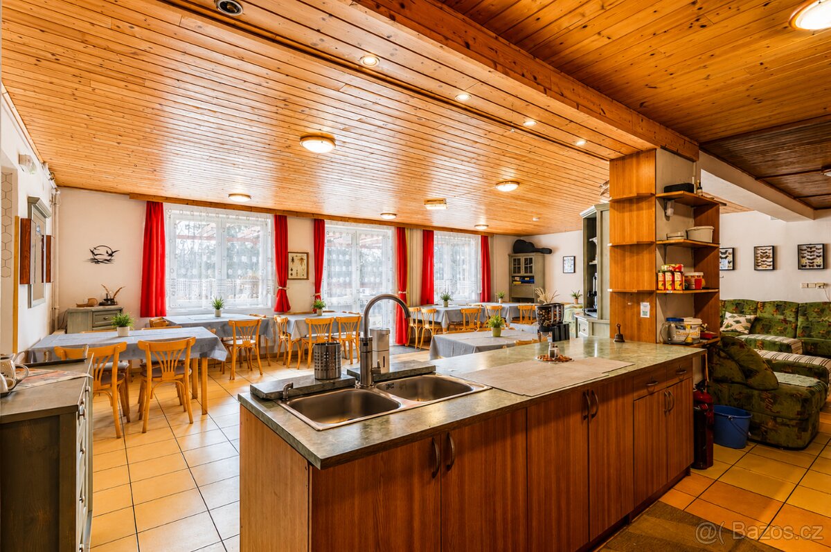 Prodej rekreačního střediska - Tesák, Hostýnské vrchy - 11