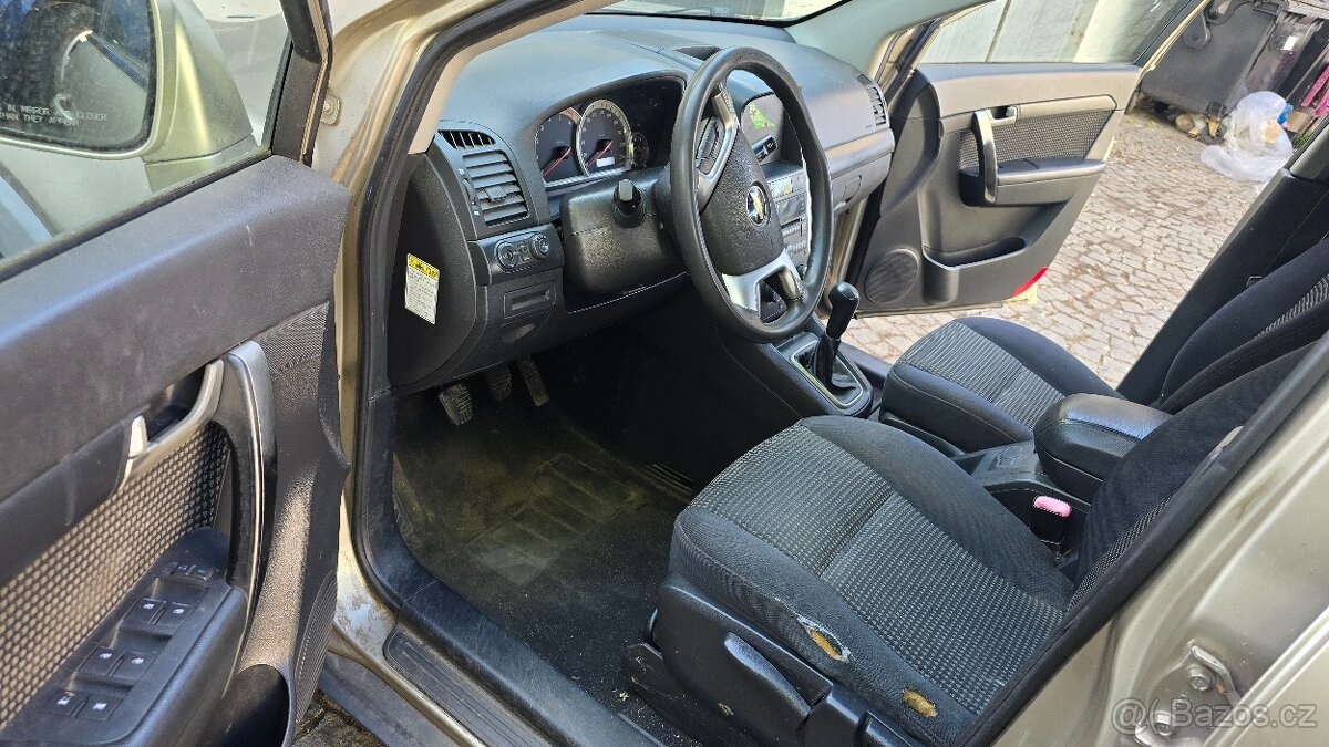 Prodám Chevrolet Captiva, 2.0 CDT VAN, 110 kW, 4x4, tažné. - 11