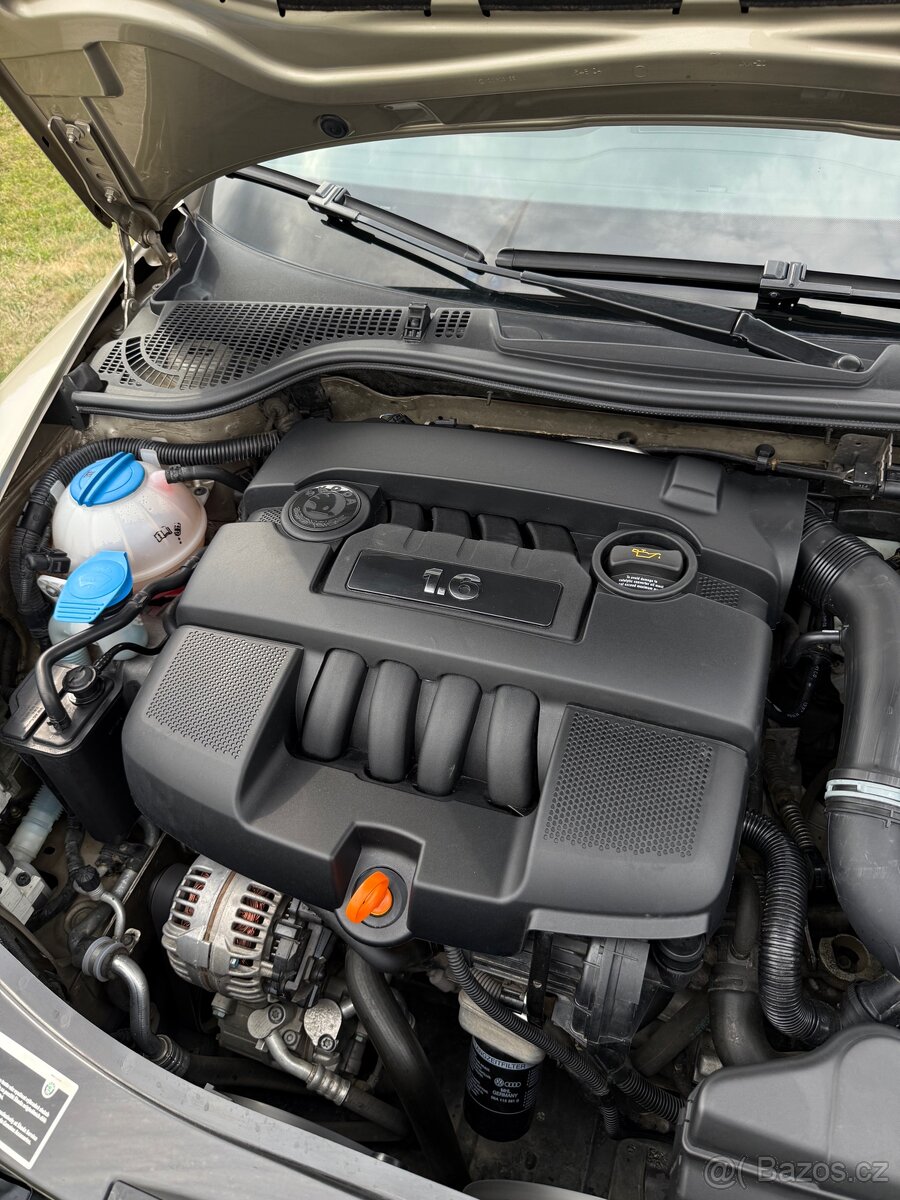 Škoda Octavia II Elegance 1.6MPi sedan - 66tis KM - 11