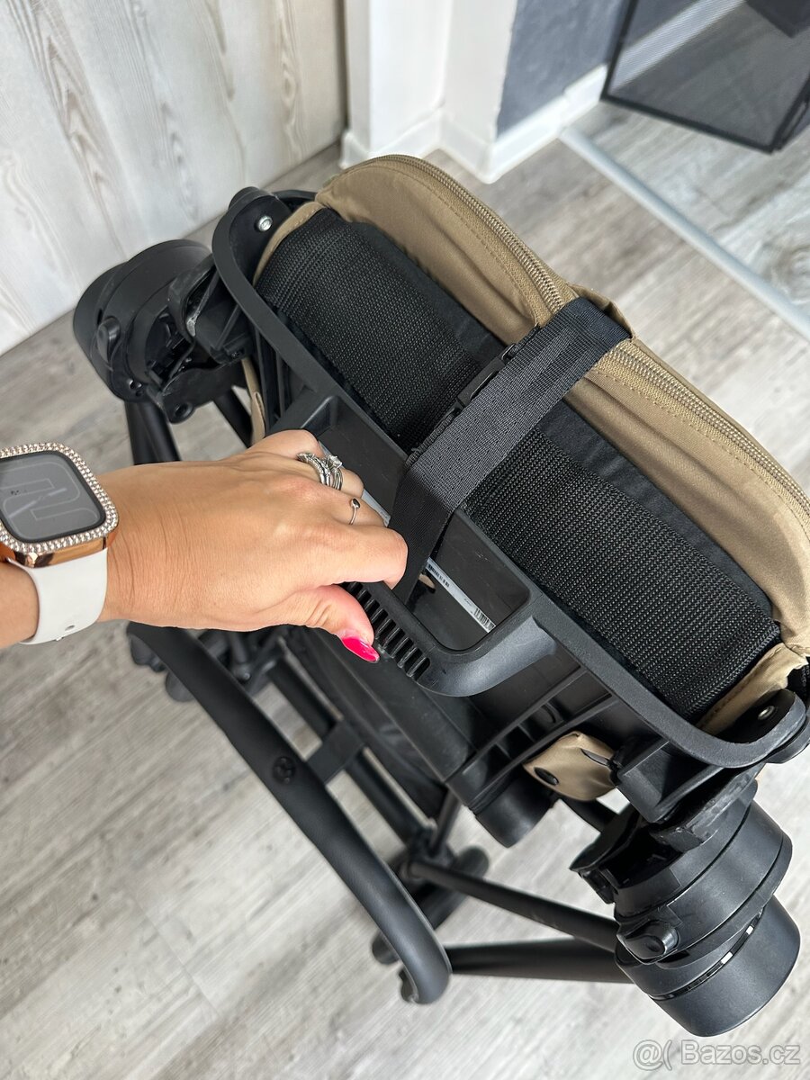 Cybex Mios 3.0 Karolina Kurkova - 11