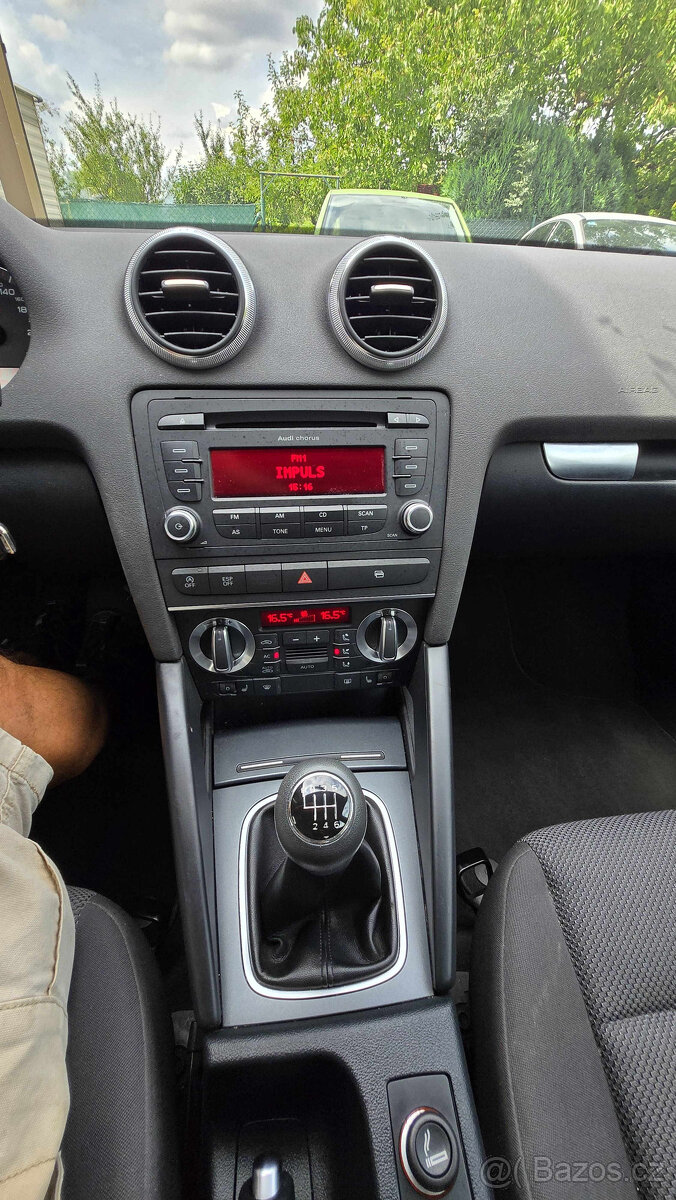 AUDI A3 TFSi ATTRACTION 1MAJITEL - 11