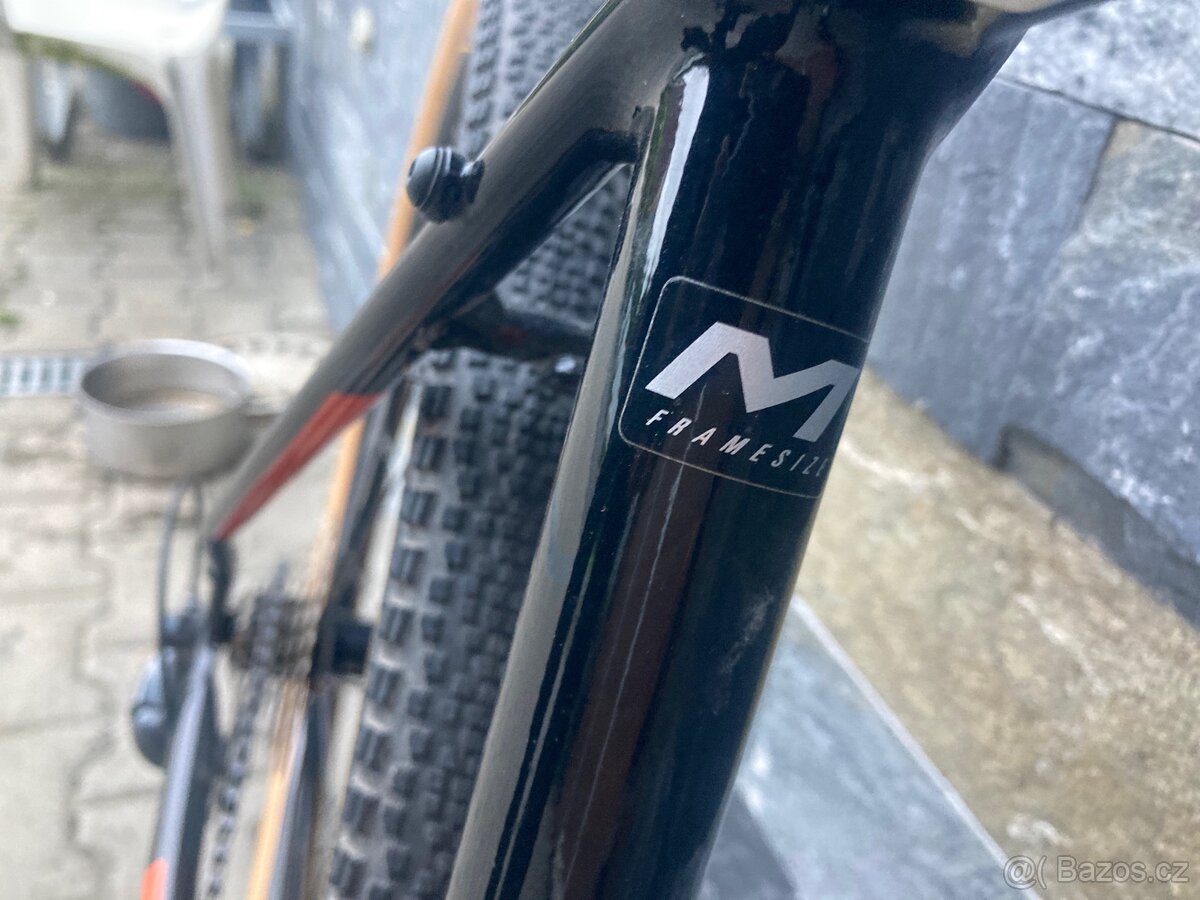 Gravel kolo - M rám - 11