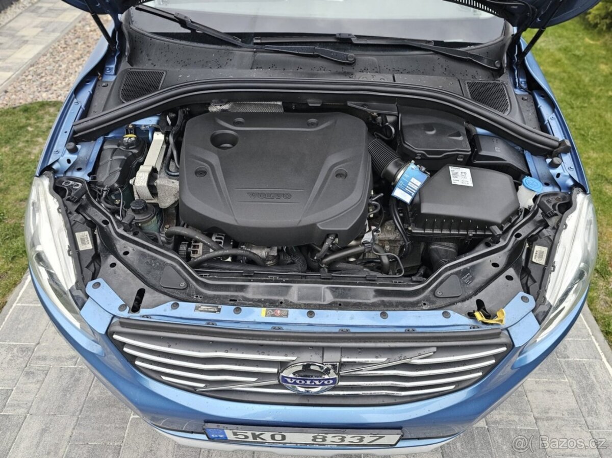 Prodáme Volvo XC60 D4 140 Kw - 11