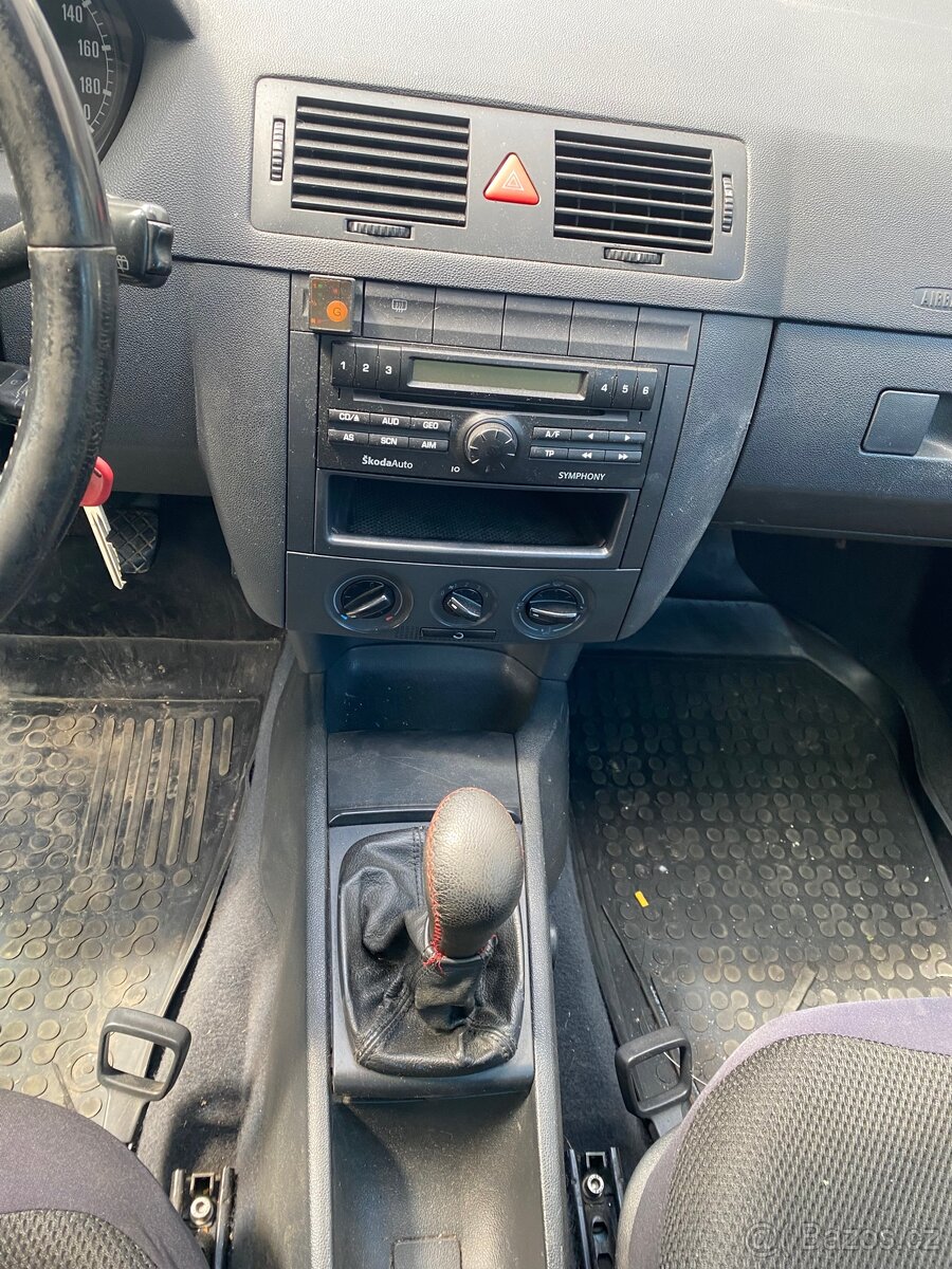 Fabia 1.4 LPG BEZ INVESTIC - 11