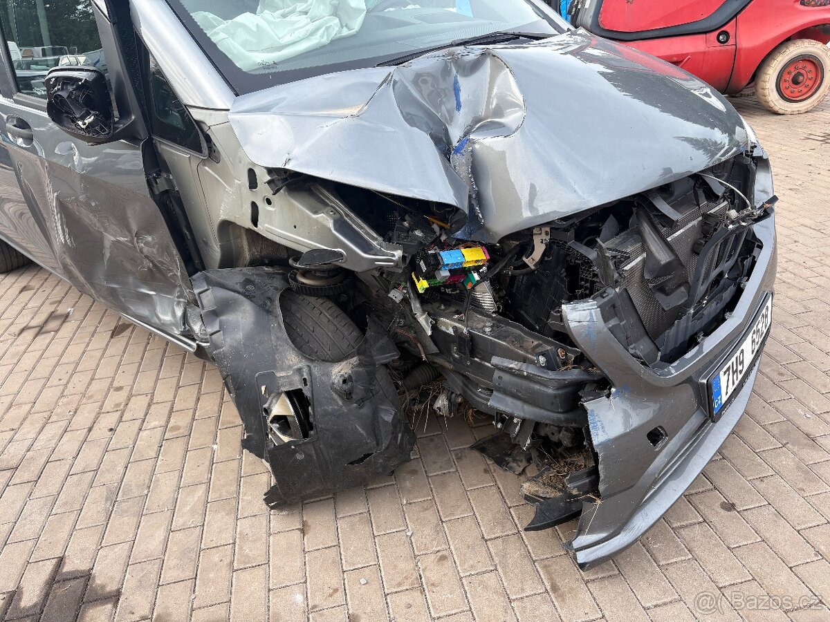 Mercedes vito Tourer 119 - 11