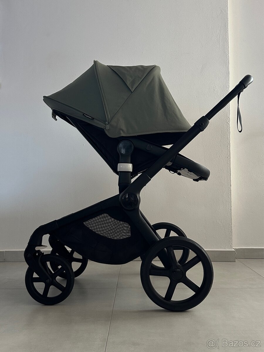 Kočárek Bugaboo Fox 5 Black & Forest green - 11