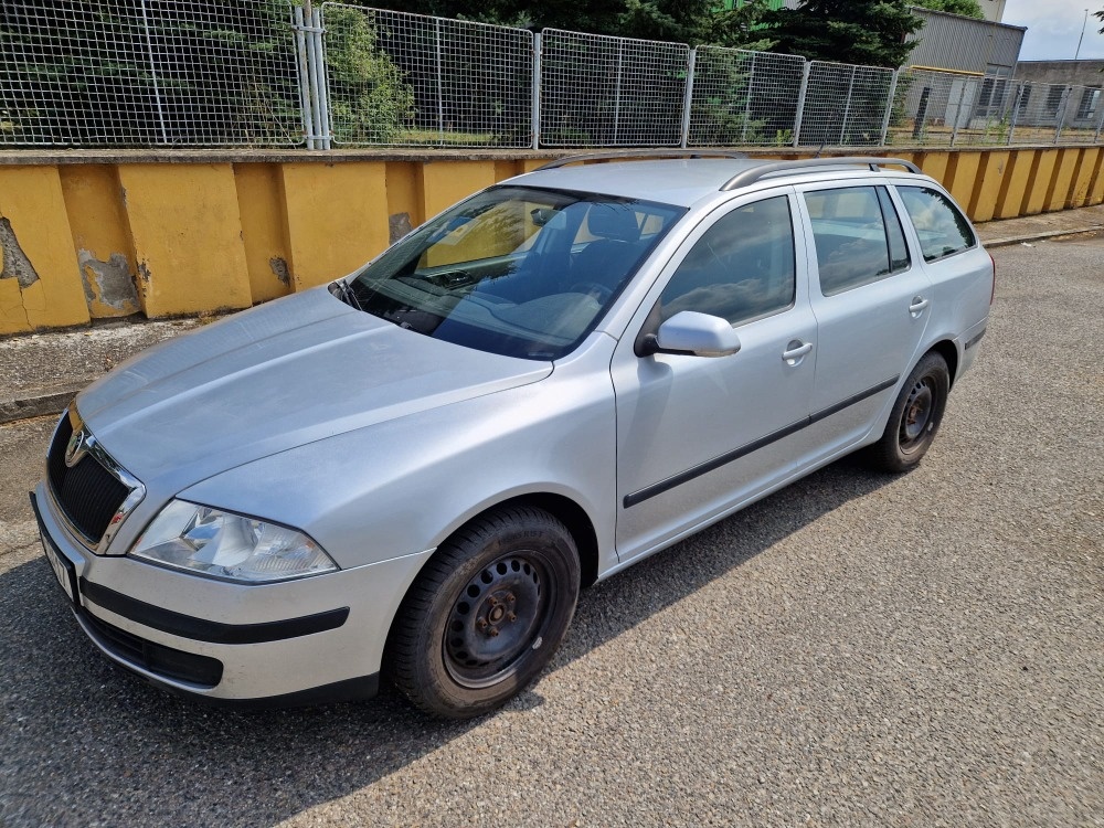 Škoda Octavia 2, 1.9 TDI, 77 kW - 11