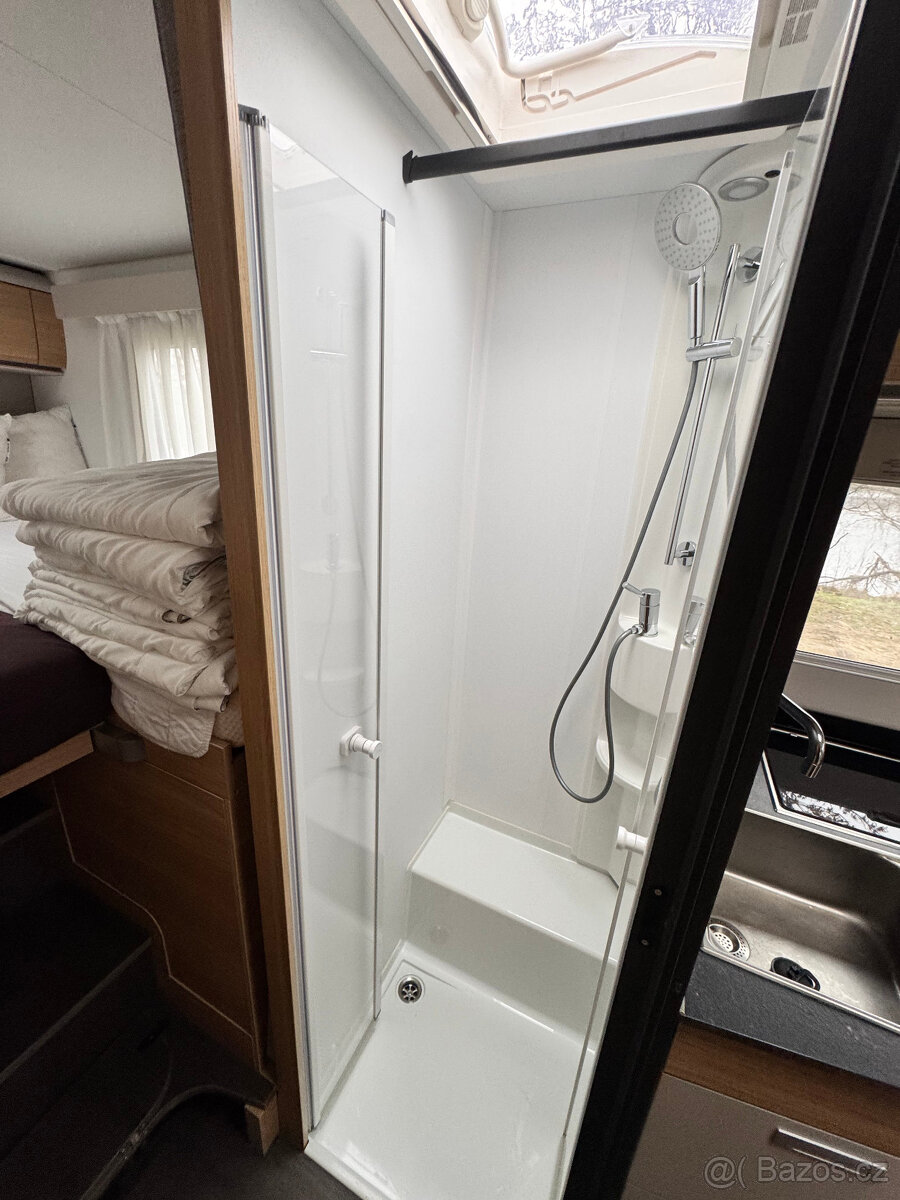 Adria Matrix 670 SL, 2023, DPH, 103kw, 5 míst jízda / spánek - 11