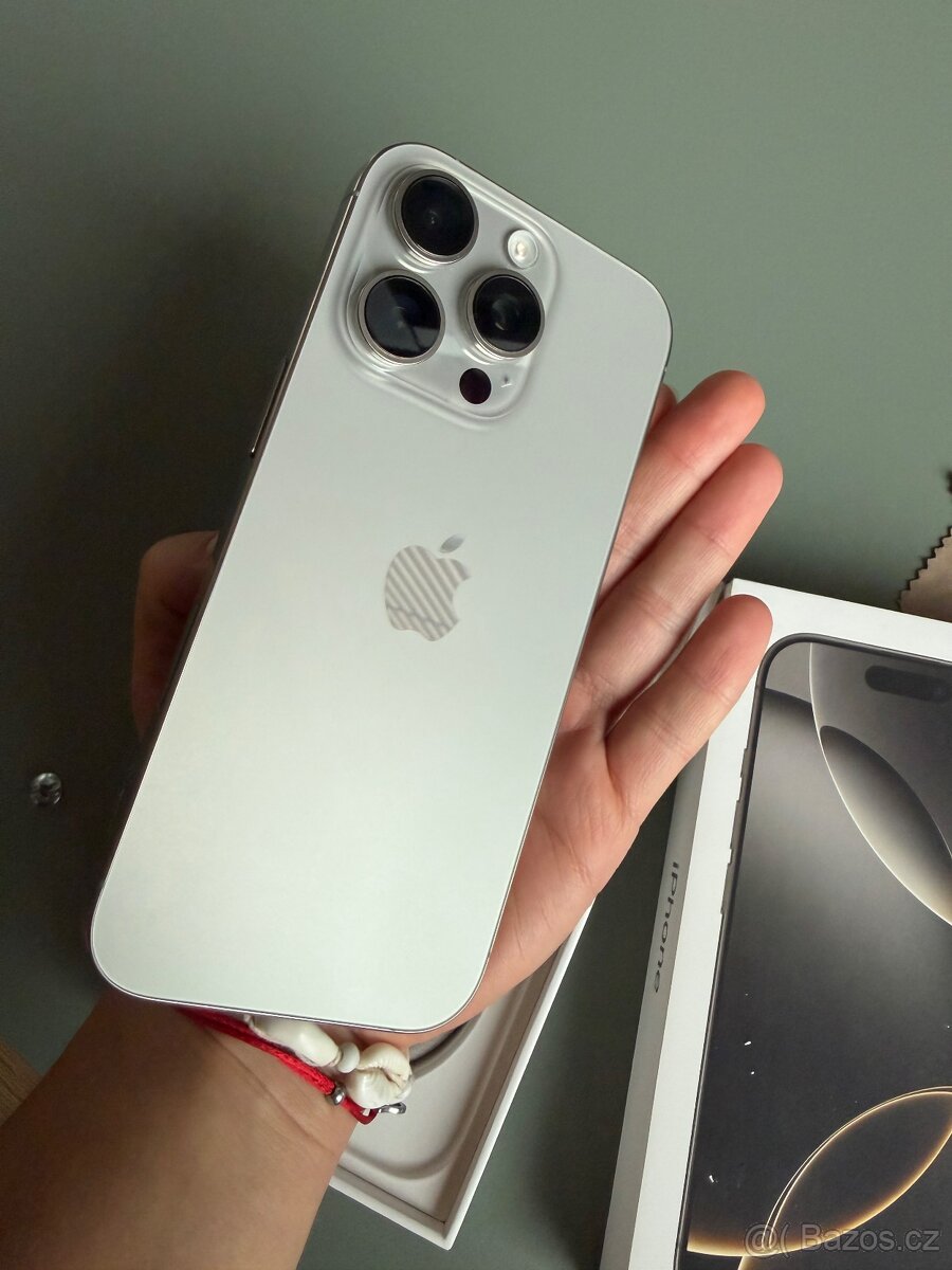 iPhone 16 PRO 256GB , Natural Titanium - 11