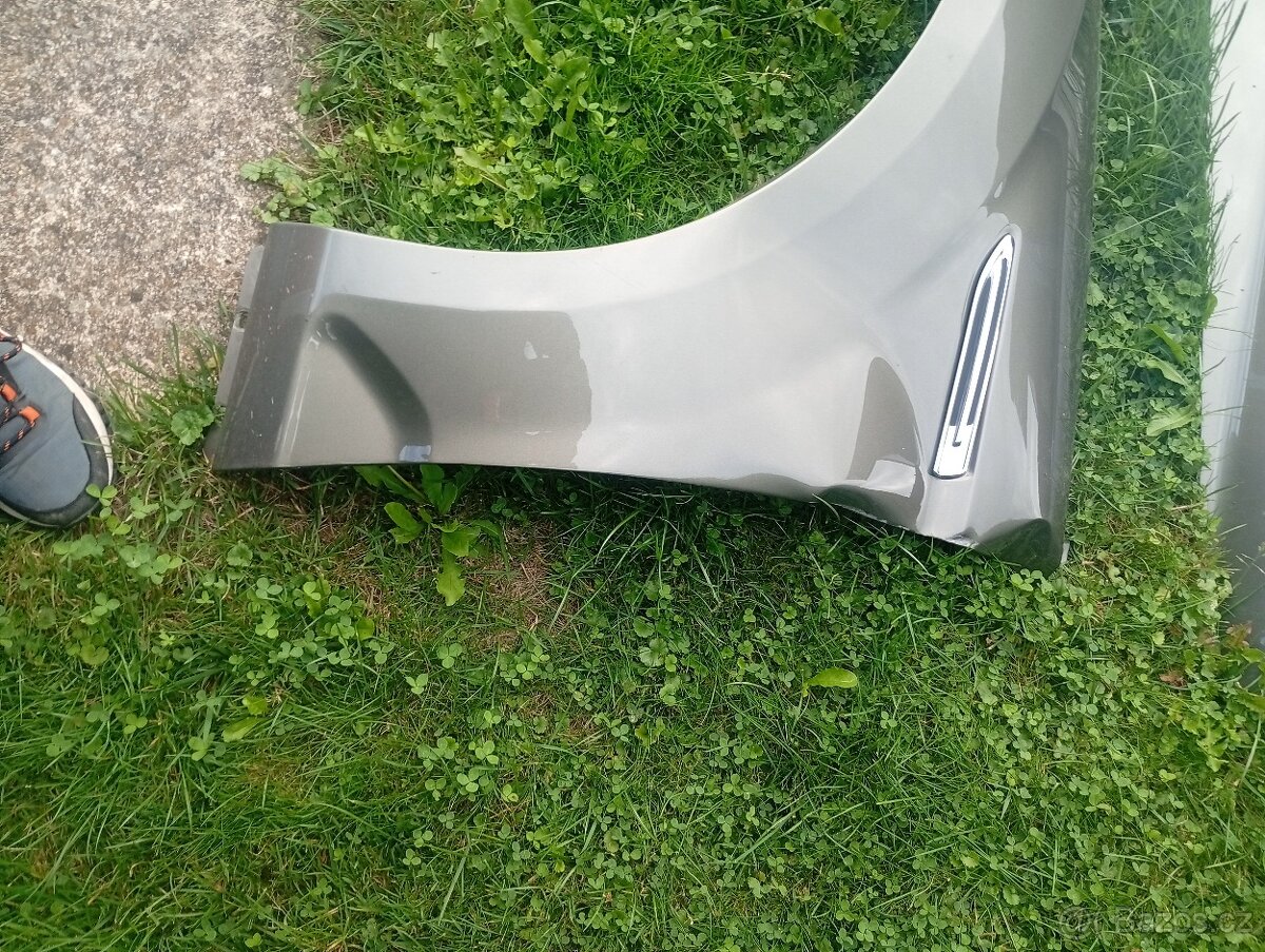 FORD MONDEO MK4 RV 2014 PŘEDEK KAPOTA NÁRAZNÍK, BLATNIKY APO - 11