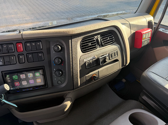 DAF LF290 - valník s hydraulickou rukou Palfinger - 11