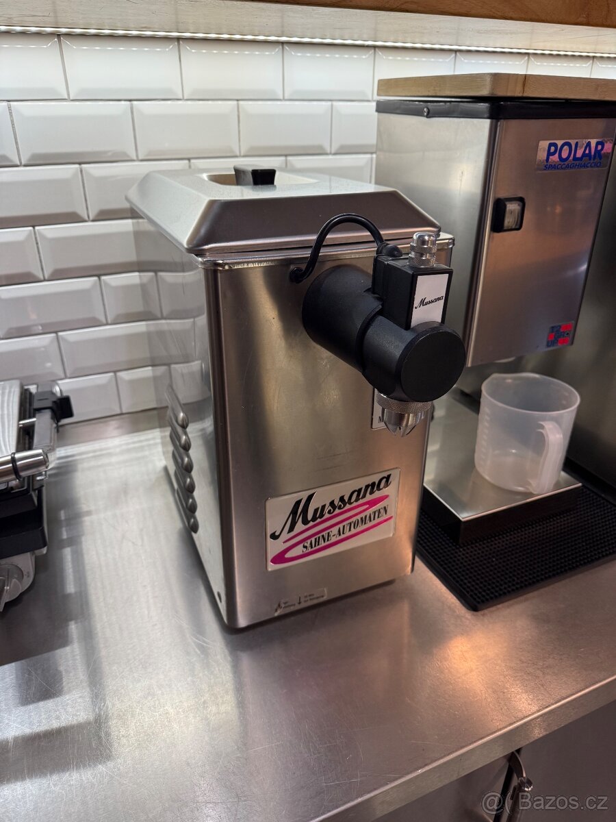 Vybavení kavárny - 11