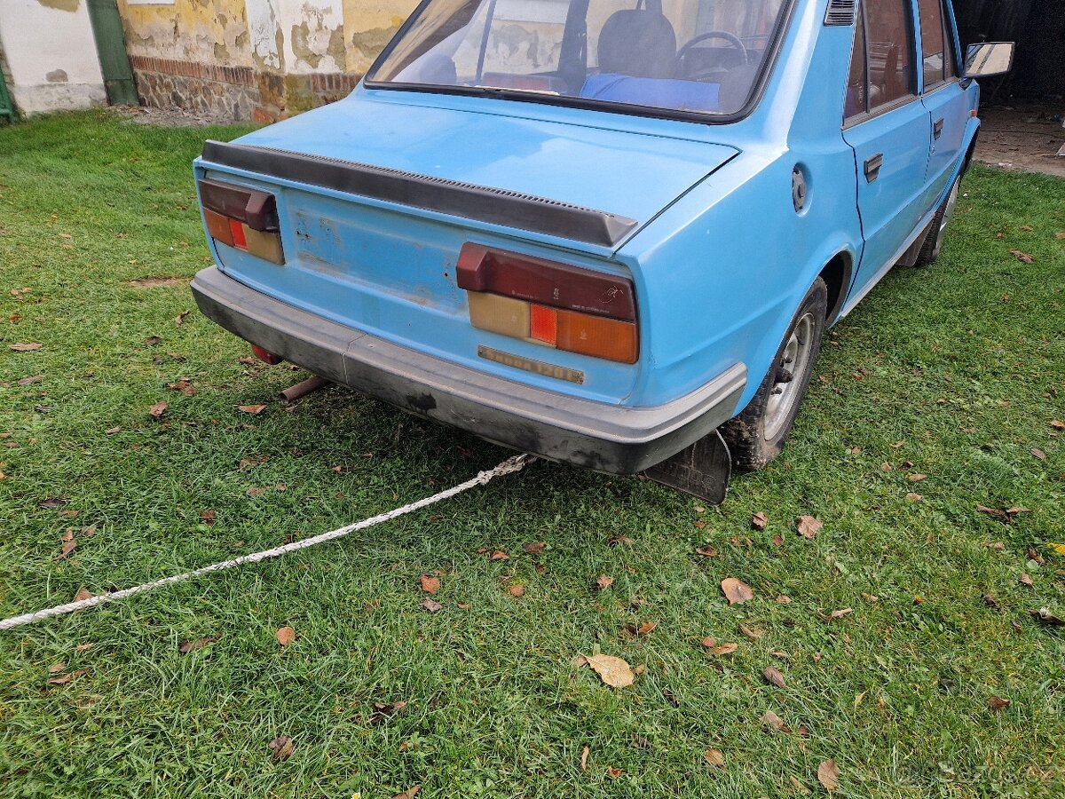 Škoda 120L (dovoz D) - 11