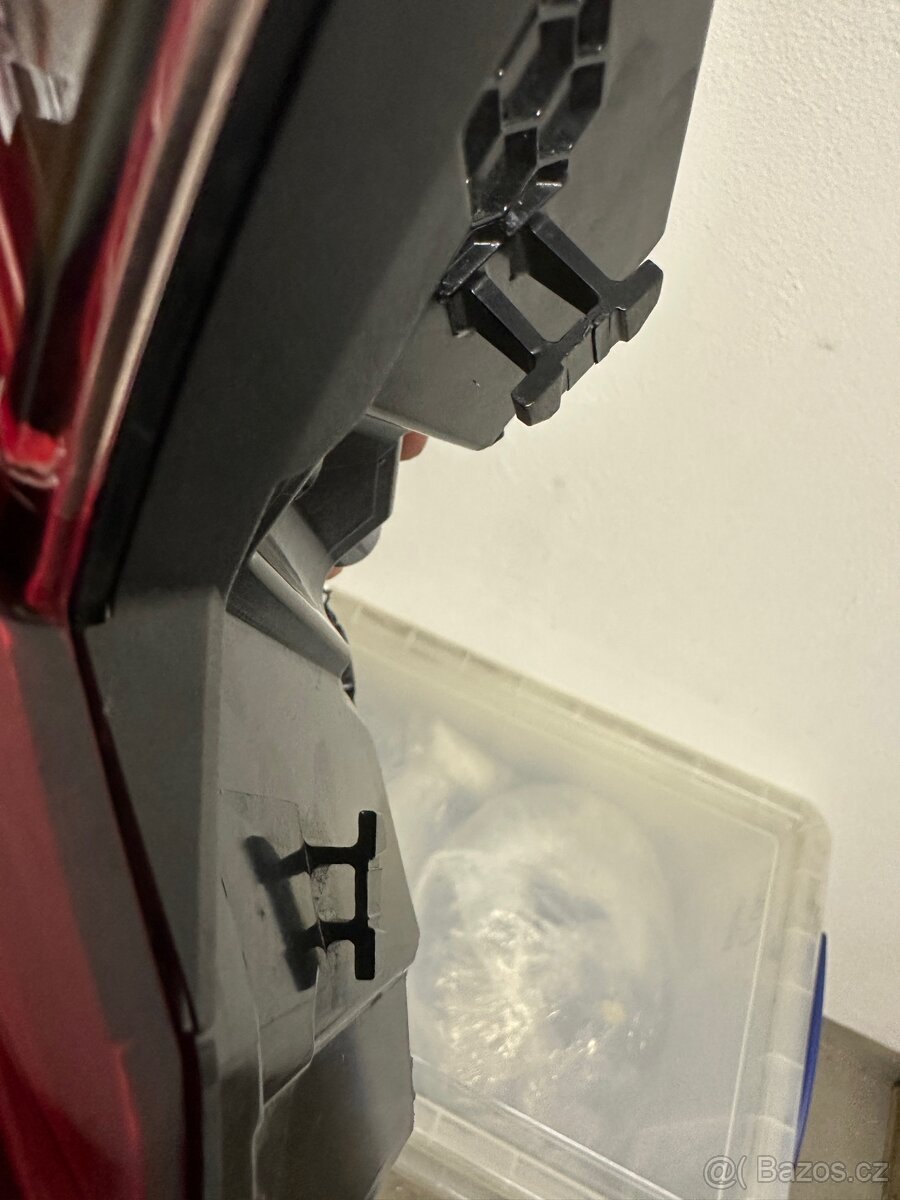 Škoda Kamiq zadní světlo - 11