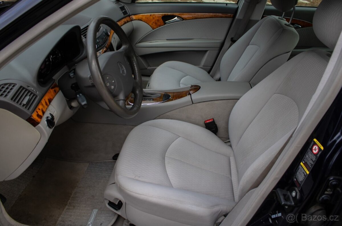 Mercedes-Benz E trieda Sedan E280 CDI - 11